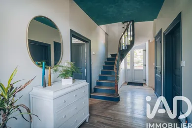 Domain in Mayenne (53100)