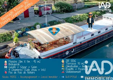 Péniche à Bellegarde (30127)