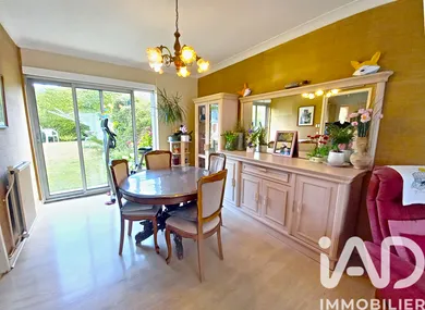 House at Amiens (80090)