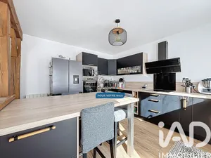 House at Noiseau (94880)