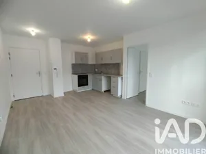 Apartment in Roissy-en-Brie (77680)