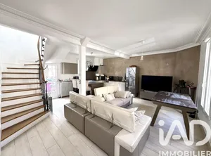 Townhouse at Saint-Denis (93200)