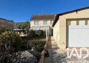 House at Le Mans (72100)