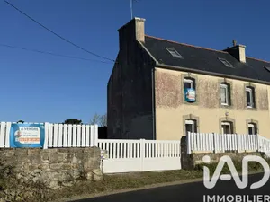 House at Primelin (29770)