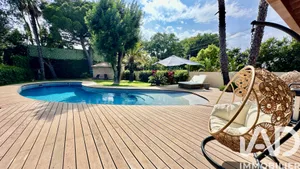 Maison d'architecte à LA SEYNE SUR MER (83500)