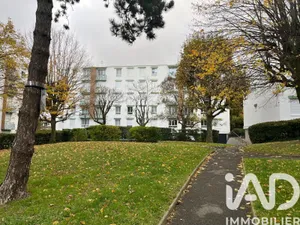 Apartment in Rueil-Malmaison (92500)