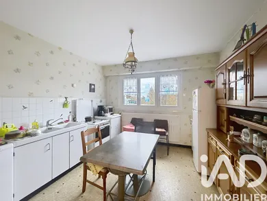Apartment in Chalon-sur-Saône (71100)