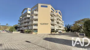 Apartment at Hyères (83400)