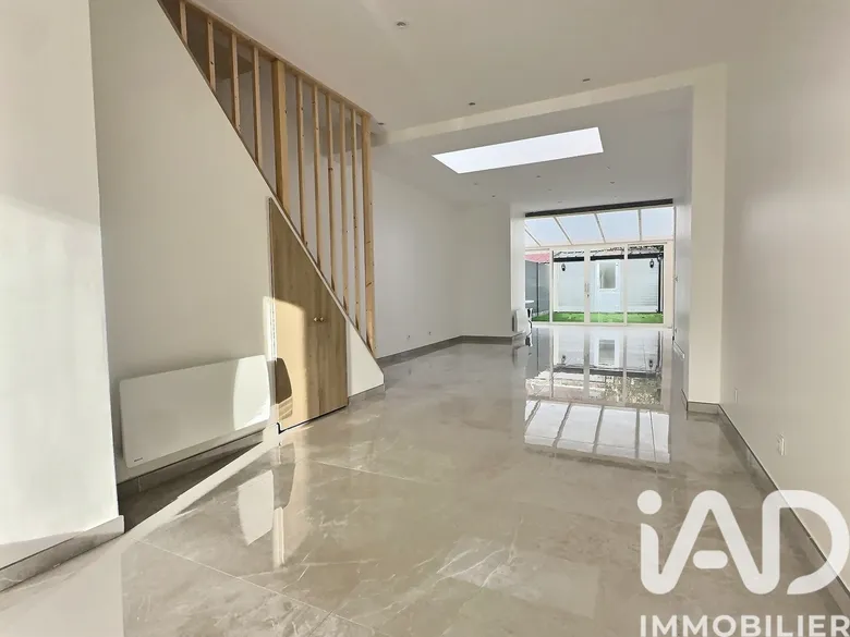Maison 4 pièces 95 m² · à Wattrelos · 95 m² · 228 990 €