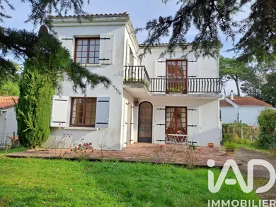 House in La Tremblade (17390)