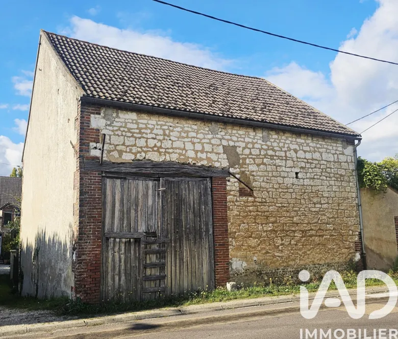 Terrain à Béon (89410) · 36 500 €