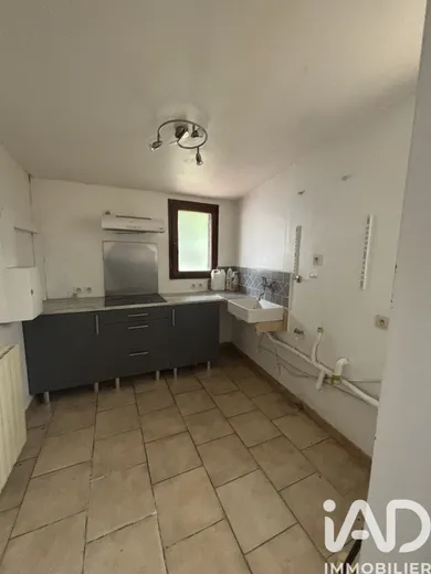Appartement à Pélissanne (13330)