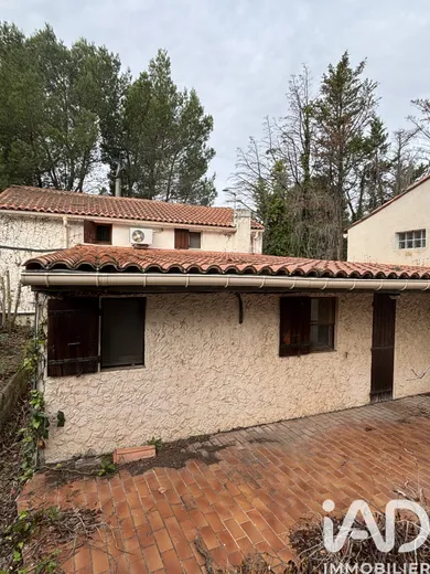 Appartement à Pélissanne (13330)