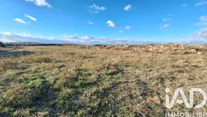 Farm land at Théza (66200)