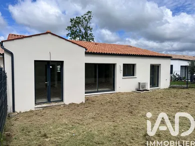 House in Semussac (17120)