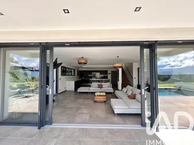 Architectural house in La Tronche (38700)