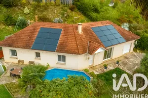 Detached house at Lahourcade (64150)