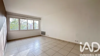 Appartement à Maurepas (78310)