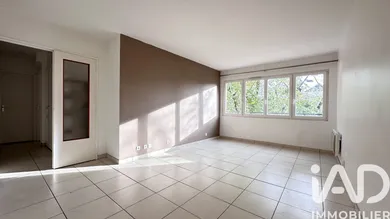 Appartement à Maurepas (78310)