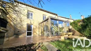 Maison de village à La Francheville (08000)