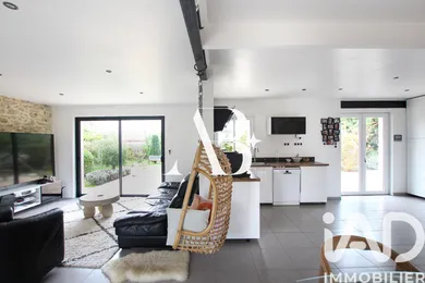 House in Noaillan (33730)