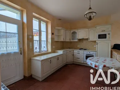 Maison de village à Le Grand-Lucé (72150)