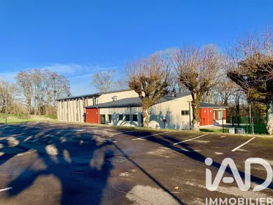 Immeuble à Saint-Broingt-le-Bois (52190)