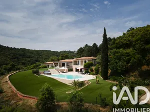 Maison à La Croix-Valmer (83420)