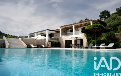 House in La Croix-Valmer (83420)