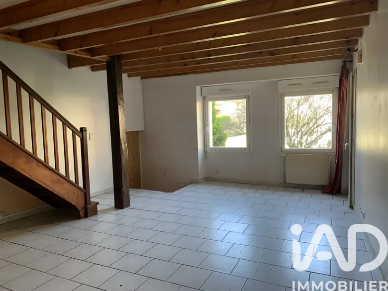 Maison 5 pièces 149 m² · à Guyonvelle · 149 m² · 60 000 €