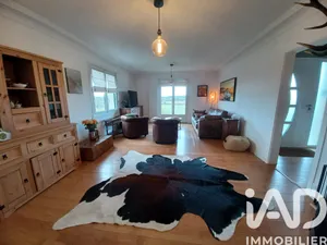 Traditional house at Samer (62830)