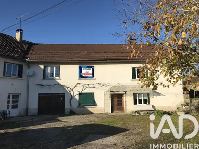 Maison traditionnelle à Besain (39800)