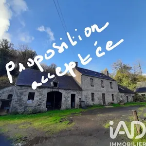 House at Calanhel (22160)