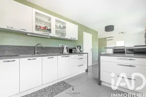 Maison de village à Ambillou (37340)