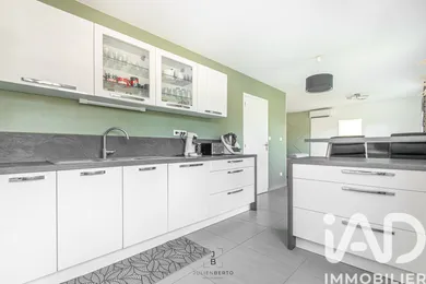 Maison de village à Ambillou (37340)