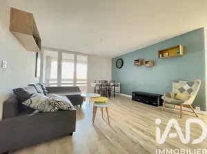 Apartment at Reims (51100)