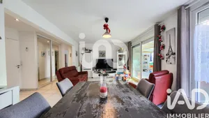 Maison traditionnelle à La Queue-en-Brie (94510)