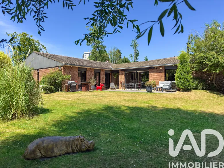 Maison 6 pièces 160 m² · à Wasquehal · 160 m² · 799 000 €