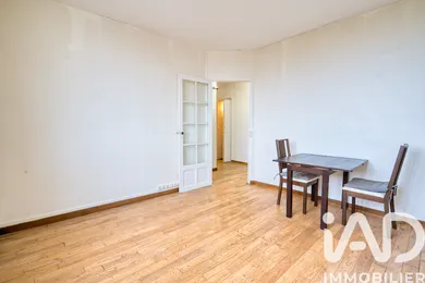 Apartment in Nanterre (92000)