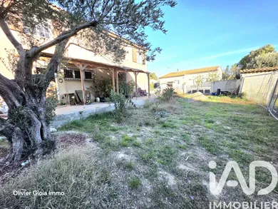 House at Coursan (11110)