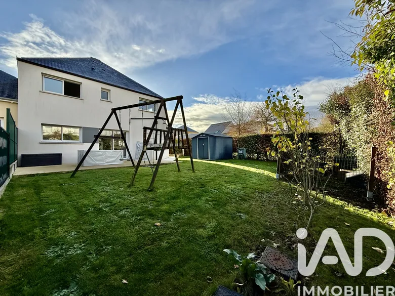 Maison 7 pièces 126 m² · à L'Huisserie · 126 m² · 289 900 €