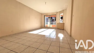 Apartment in Dax (40100)