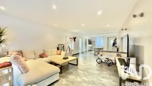 Maison traditionnelle à Montbrun-des-Corbières (11700)