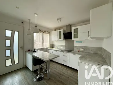 Traditional house in Sucy-en-Brie (94370)