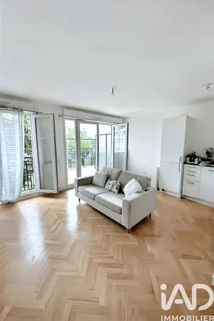 Apartment in Le Plessis-Robinson (92350)