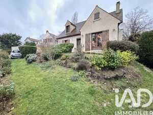 House at Orgeval (78630)