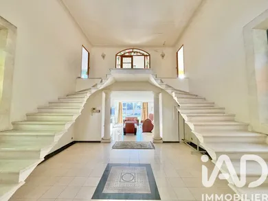 Demeure à Nîmes (30900)