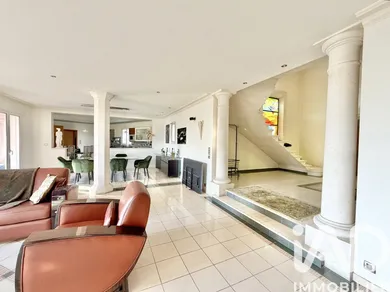 Demeure à Nîmes (30900)