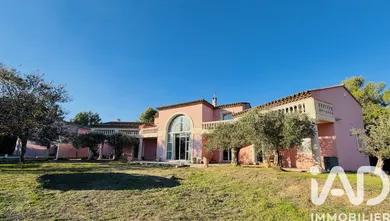 Demeure à Nîmes (30900)