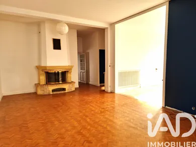 Townhouse in Cognac (16100)